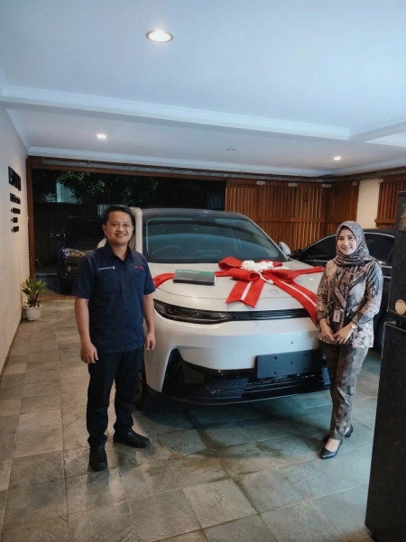 Serah Terima Unit Leapmotor